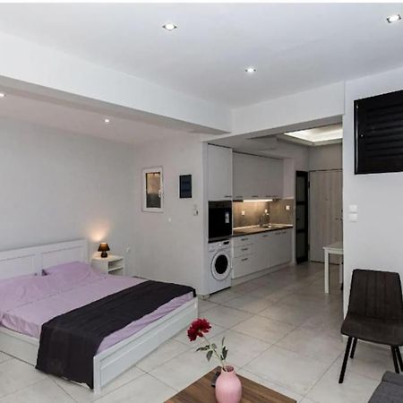 Cozy Apartment Central เอเธนส์ ภายนอก รูปภาพ