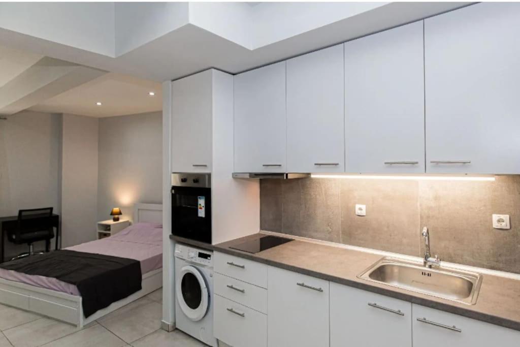 Cozy Apartment Central เอเธนส์ ภายนอก รูปภาพ
